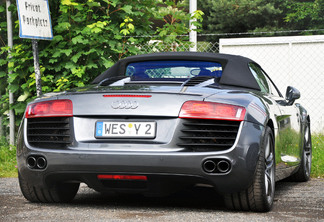 Audi R8 V8 Spyder