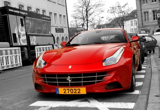 Ferrari FF