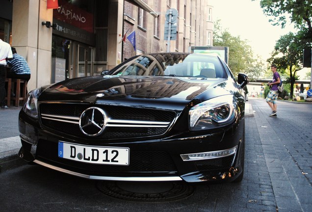 Mercedes-Benz SL 63 AMG R231