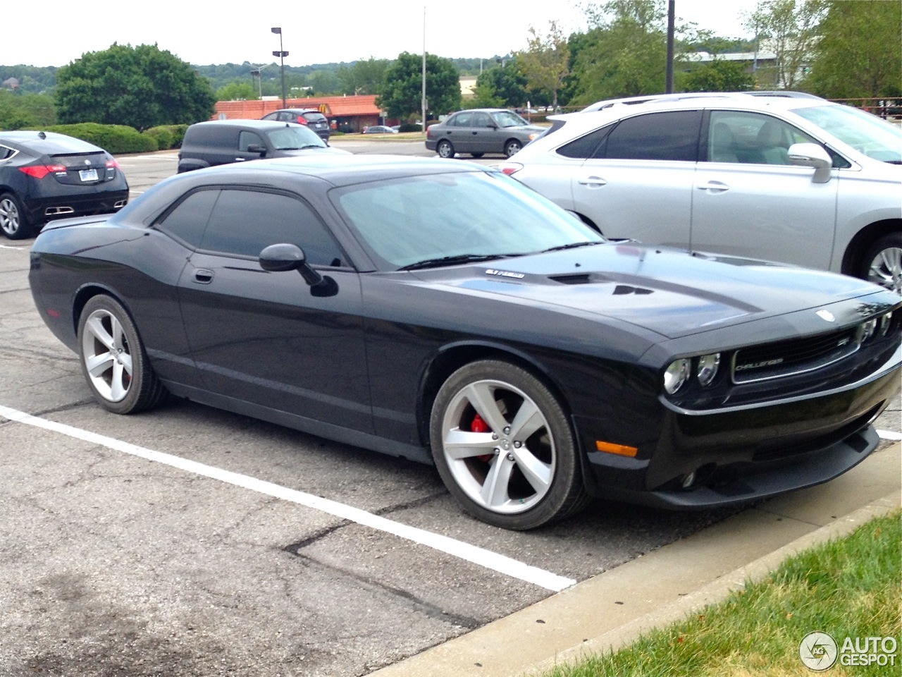 Dodge Challenger SRT-8