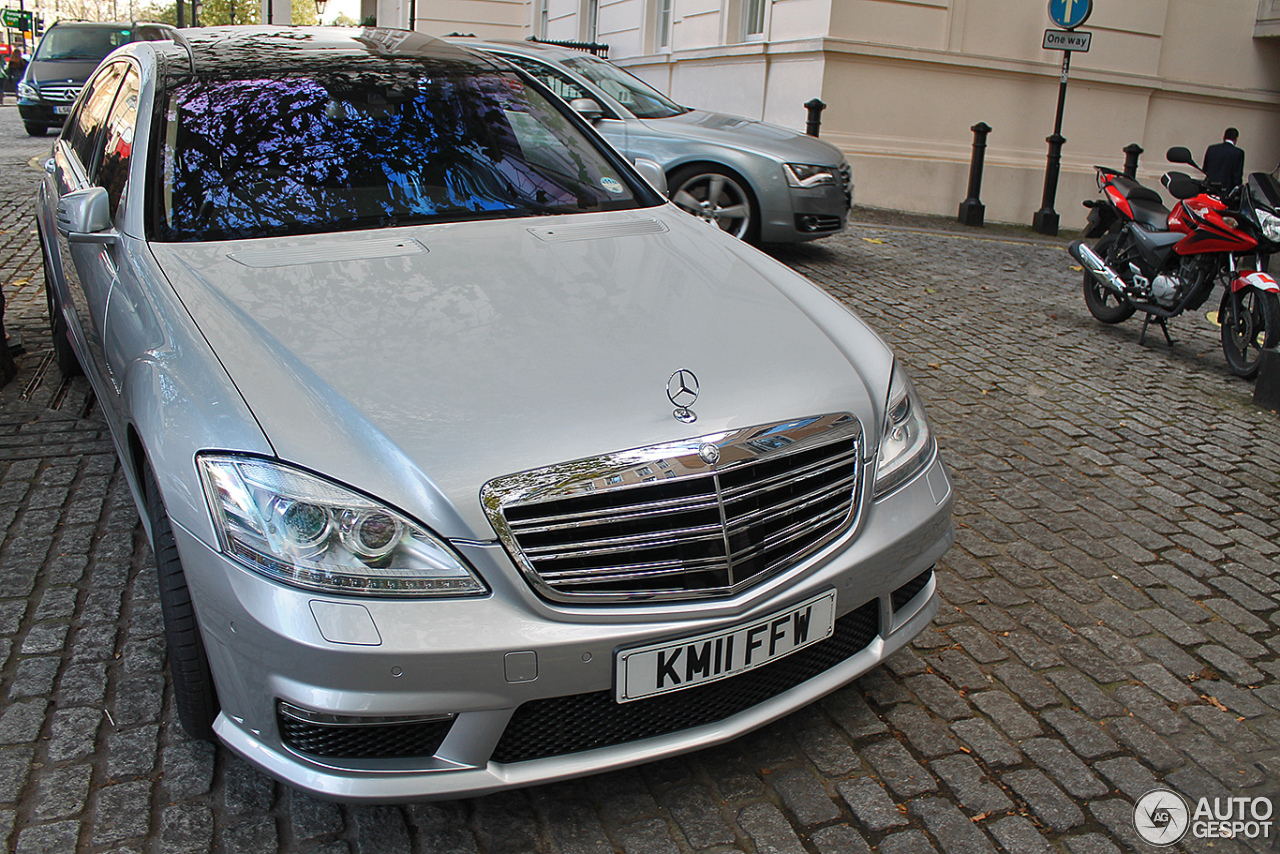 Mercedes-Benz S 65 AMG V221 2010