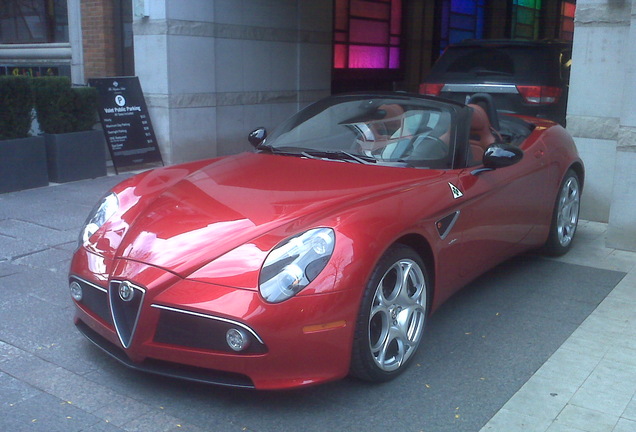 Alfa Romeo 8C Spider