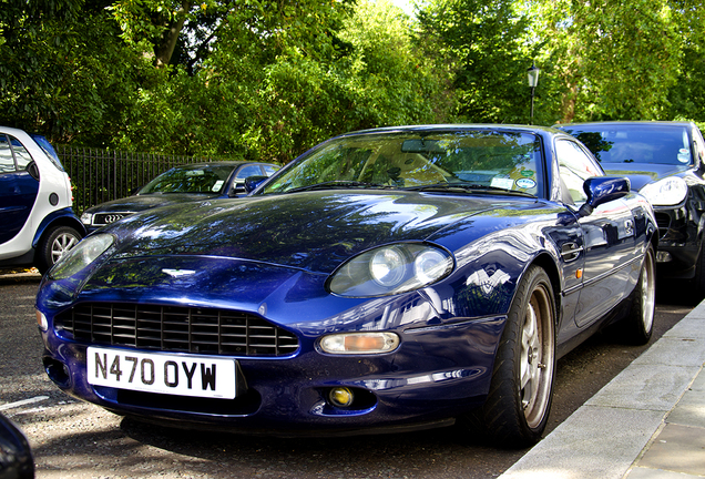 Aston Martin DB7