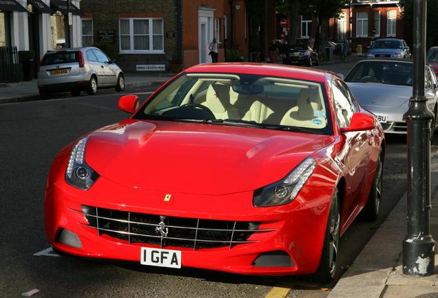 Ferrari FF