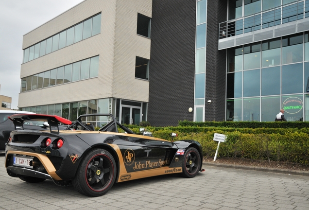 Lotus 2-Eleven John Player Special