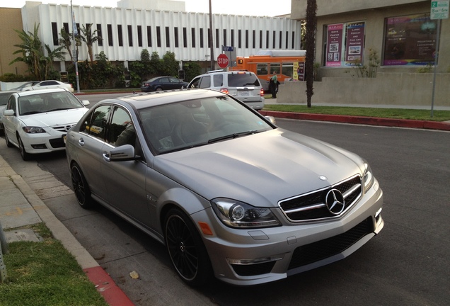 Mercedes-Benz C 63 AMG W204 2012