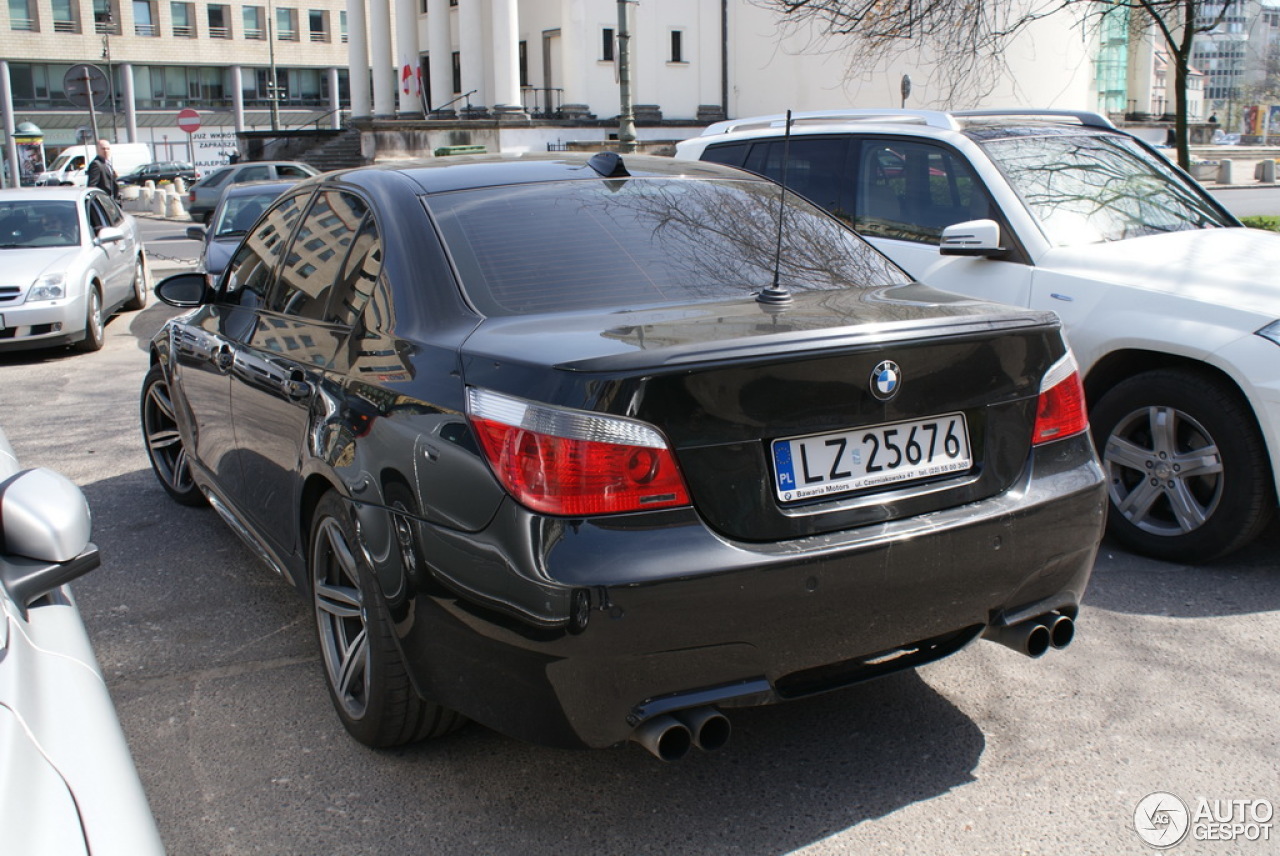 BMW M5 E60 2005