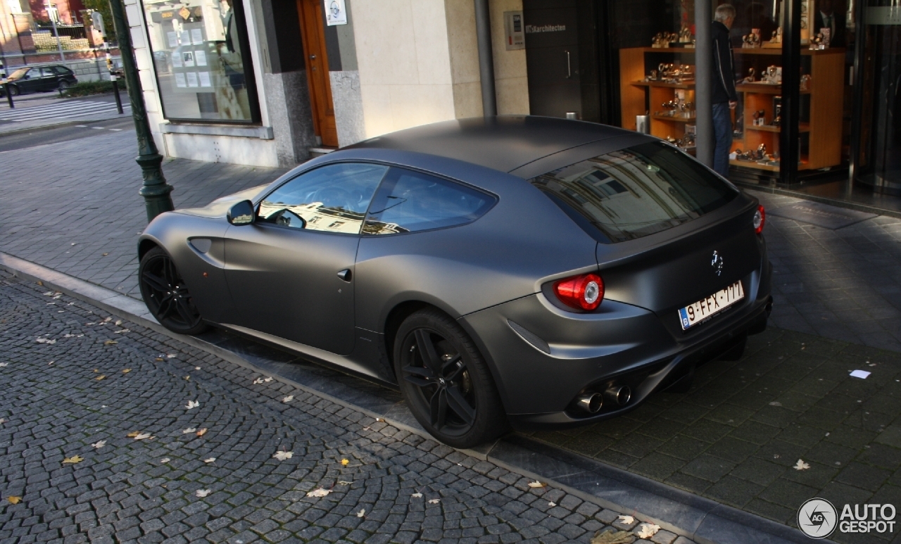 Ferrari FF