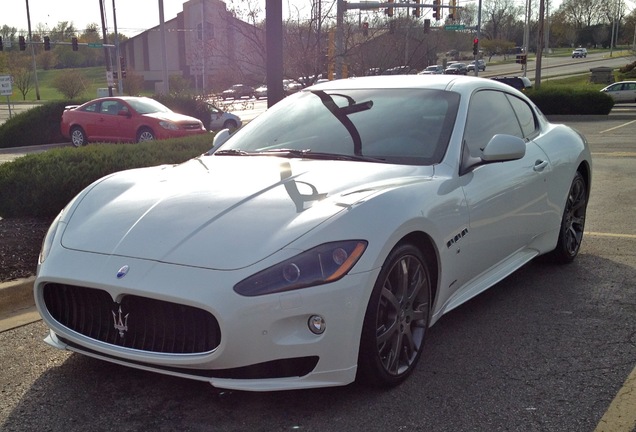 Maserati GranTurismo S Automatic