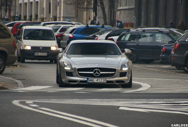 Mercedes-Benz SLS AMG