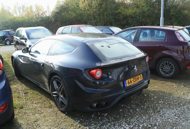 Ferrari FF