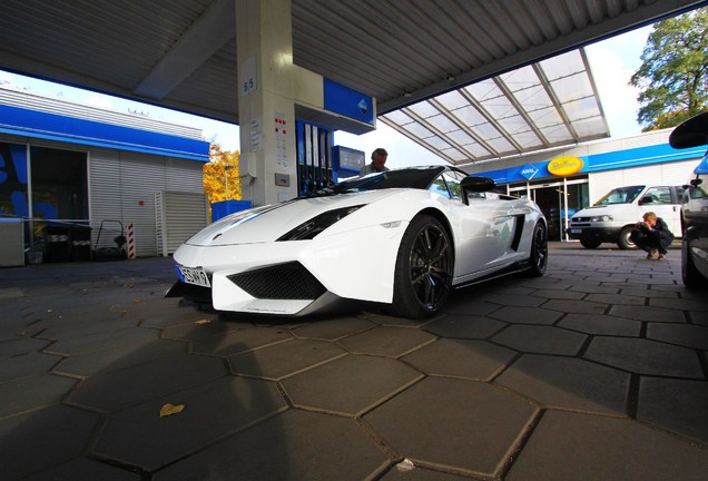 Lamborghini Gallardo LP570-4 Spyder Performante