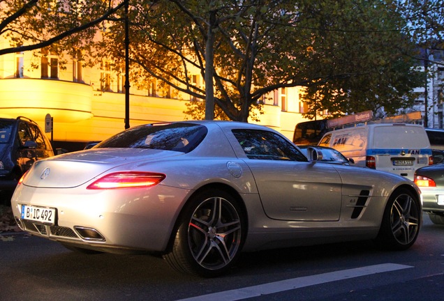 Mercedes-Benz SLS AMG