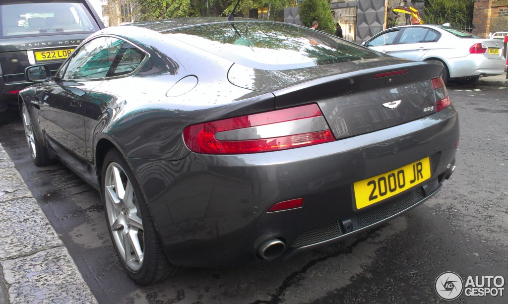 Aston Martin V8 Vantage