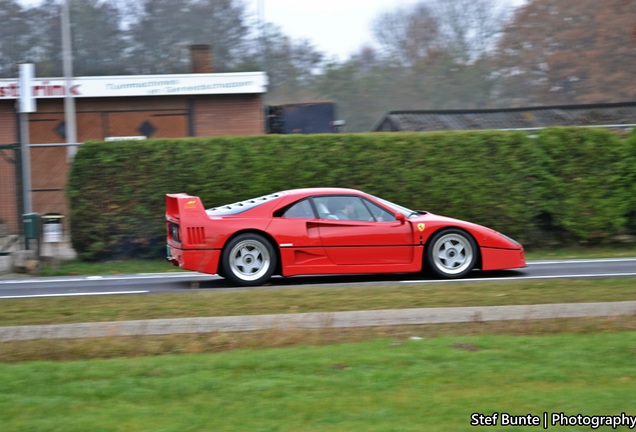 Ferrari F40