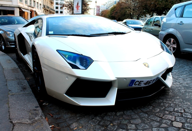 Lamborghini Aventador LP700-4