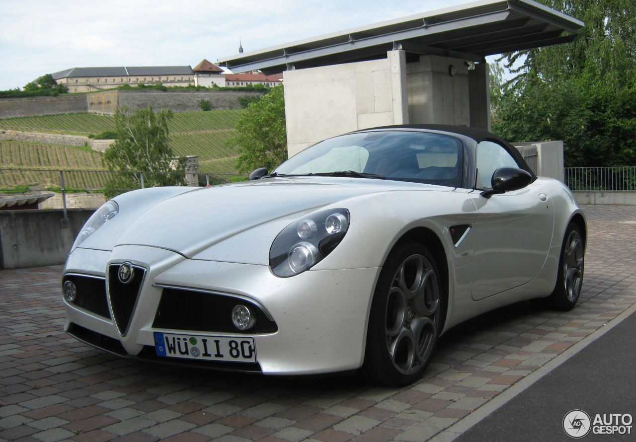 Alfa Romeo 8C Spider