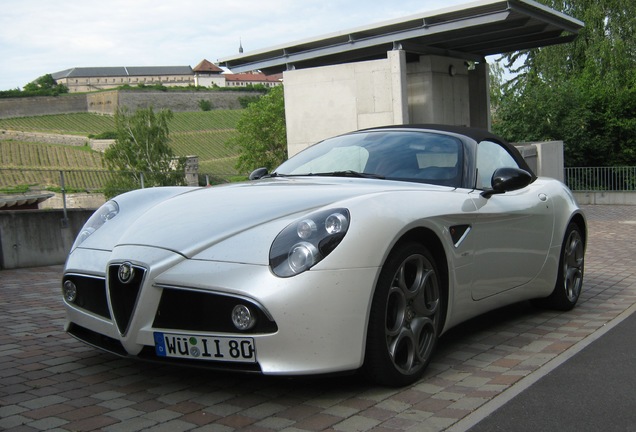 Alfa Romeo 8C Spider