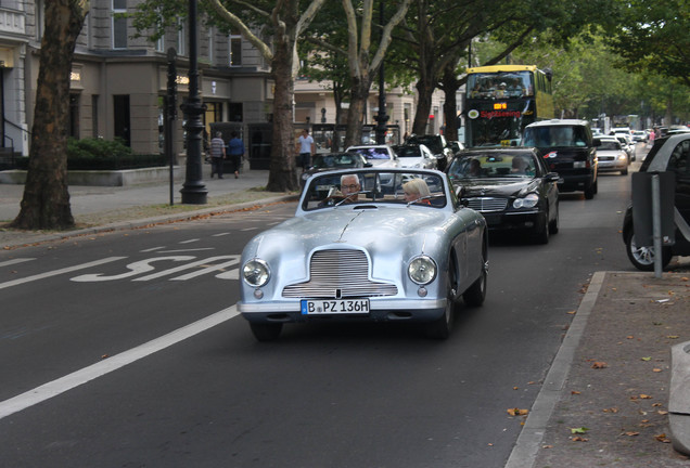 Aston Martin DB2 Drophead Coupé