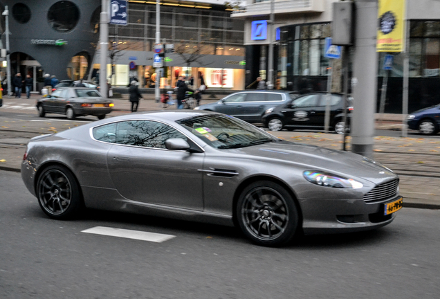 Aston Martin DB9