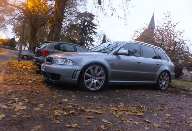 Audi MTM RS4 Avant B5