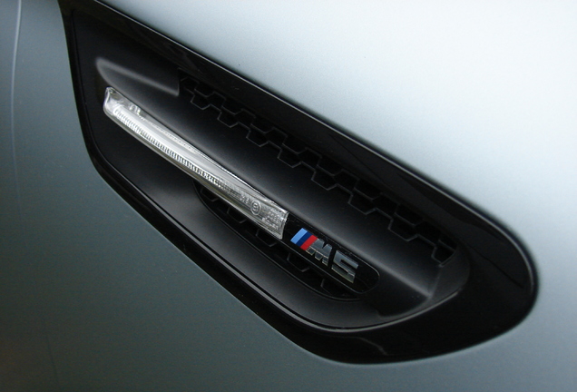 BMW M5 F10 2011