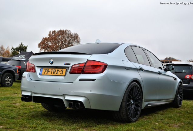 BMW M5 F10 2011