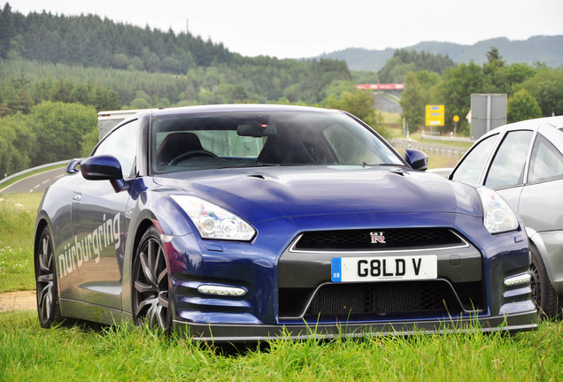 Nissan GT-R 2011