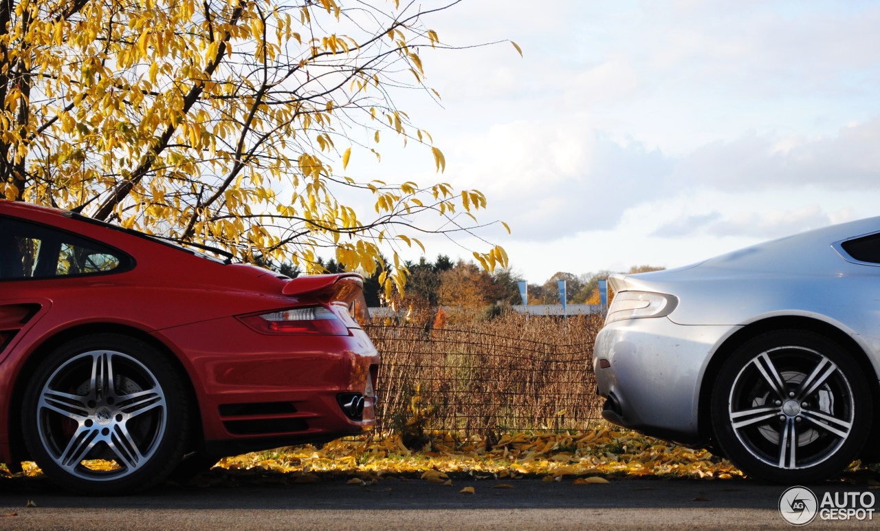 Aston Martin V8 Vantage N400