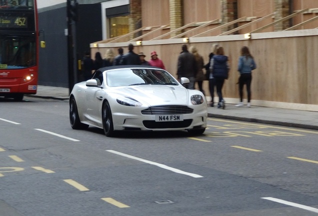 Aston Martin DBS Volante