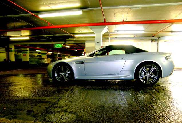 Aston Martin V8 Vantage N400 Roadster