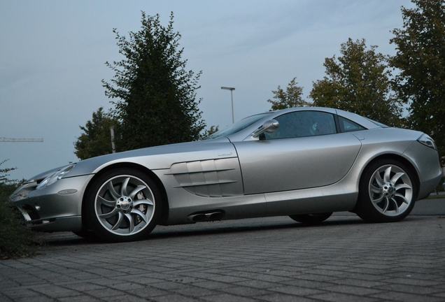 Mercedes-Benz SLR McLaren