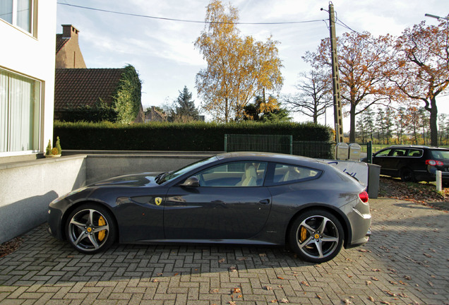 Ferrari FF