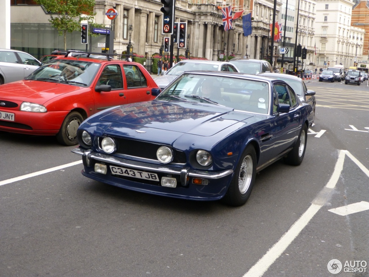 Aston Martin V8 Series 5 / EFI