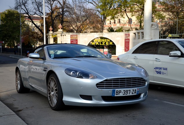 Aston Martin DB9 Volante