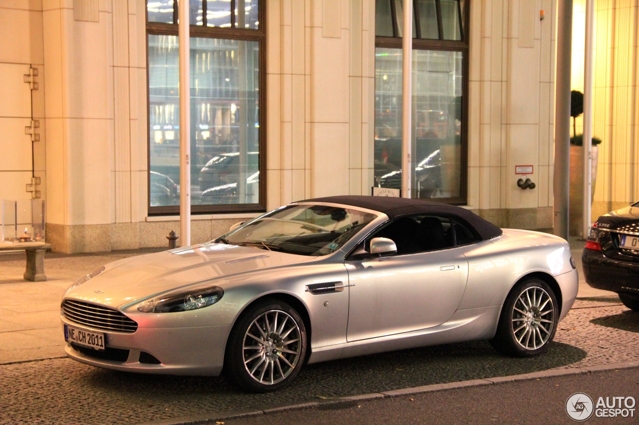 Aston Martin DB9 Volante 2010