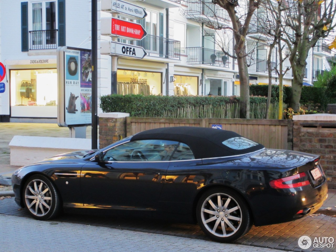 Aston Martin DB9 Volante