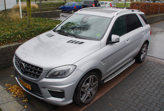 Mercedes-Benz ML 63 AMG W166