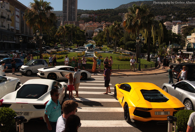 Lamborghini Aventador LP700-4