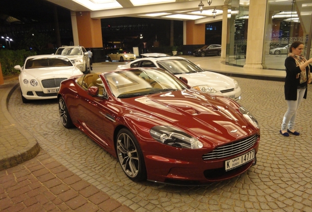 Aston Martin DBS Volante