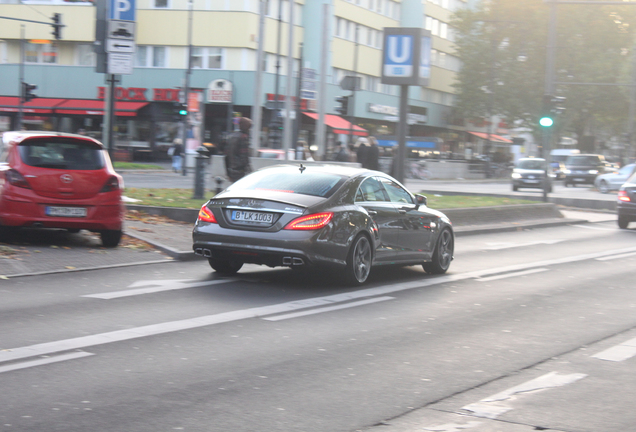 Mercedes-Benz CLS 63 AMG C218