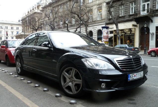 Mercedes-Benz S 63 AMG W221