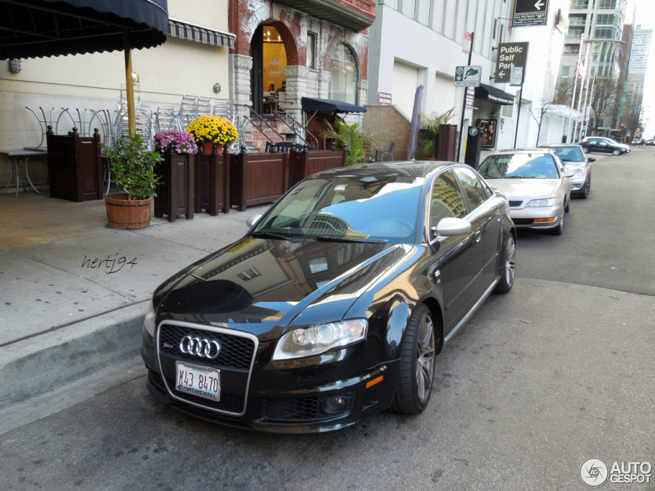 Audi RS4 Sedan