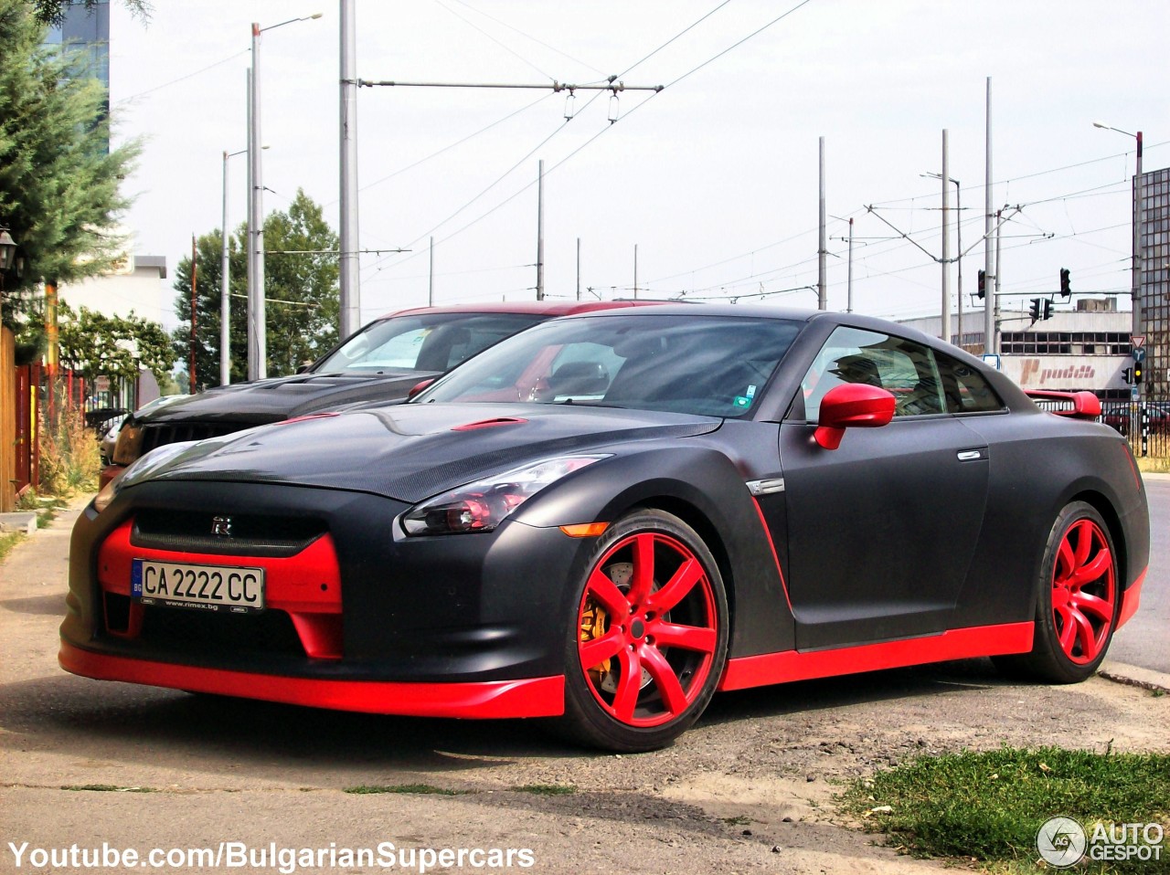 Nissan GT-R