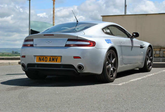 Aston Martin V8 Vantage