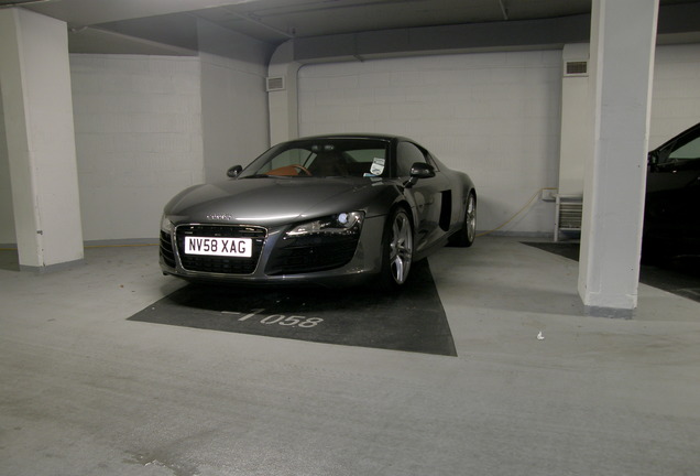 Audi R8