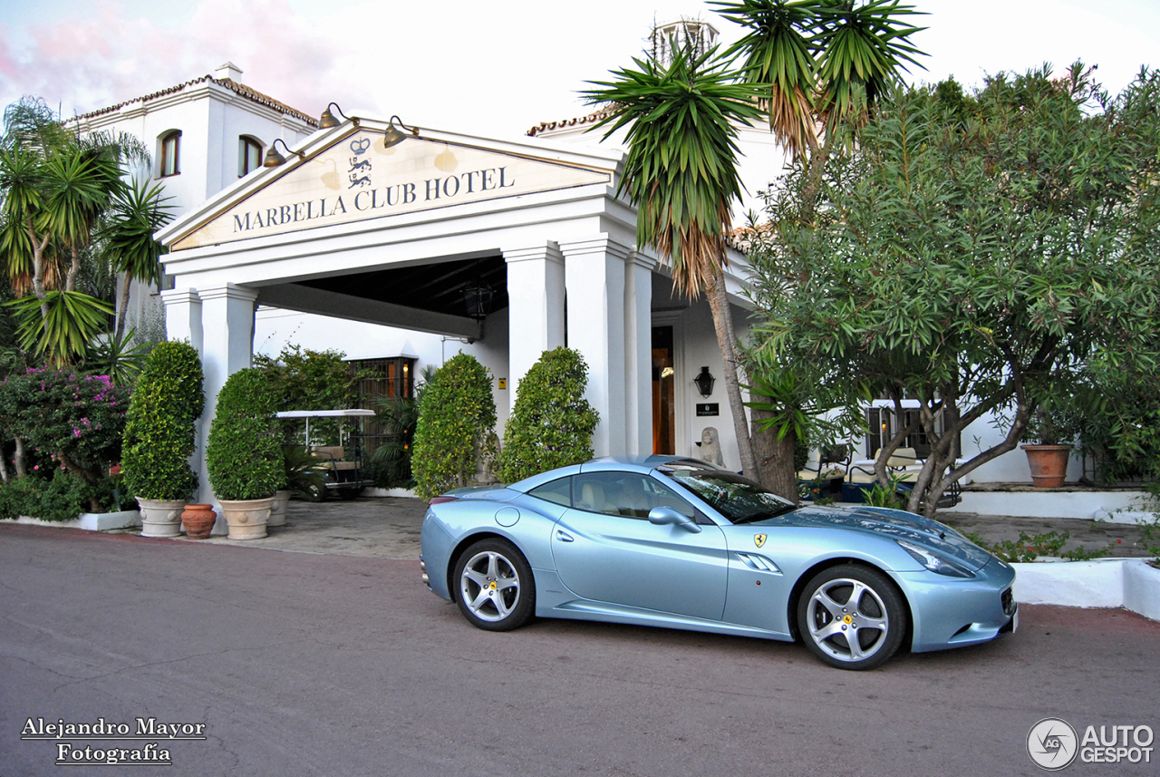 Ferrari California