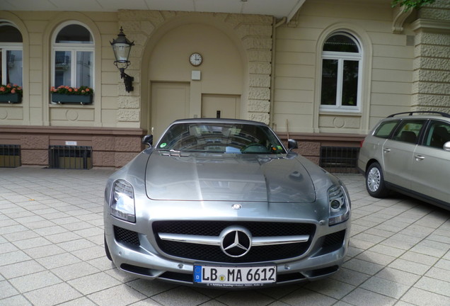 Mercedes-Benz SLS AMG Roadster