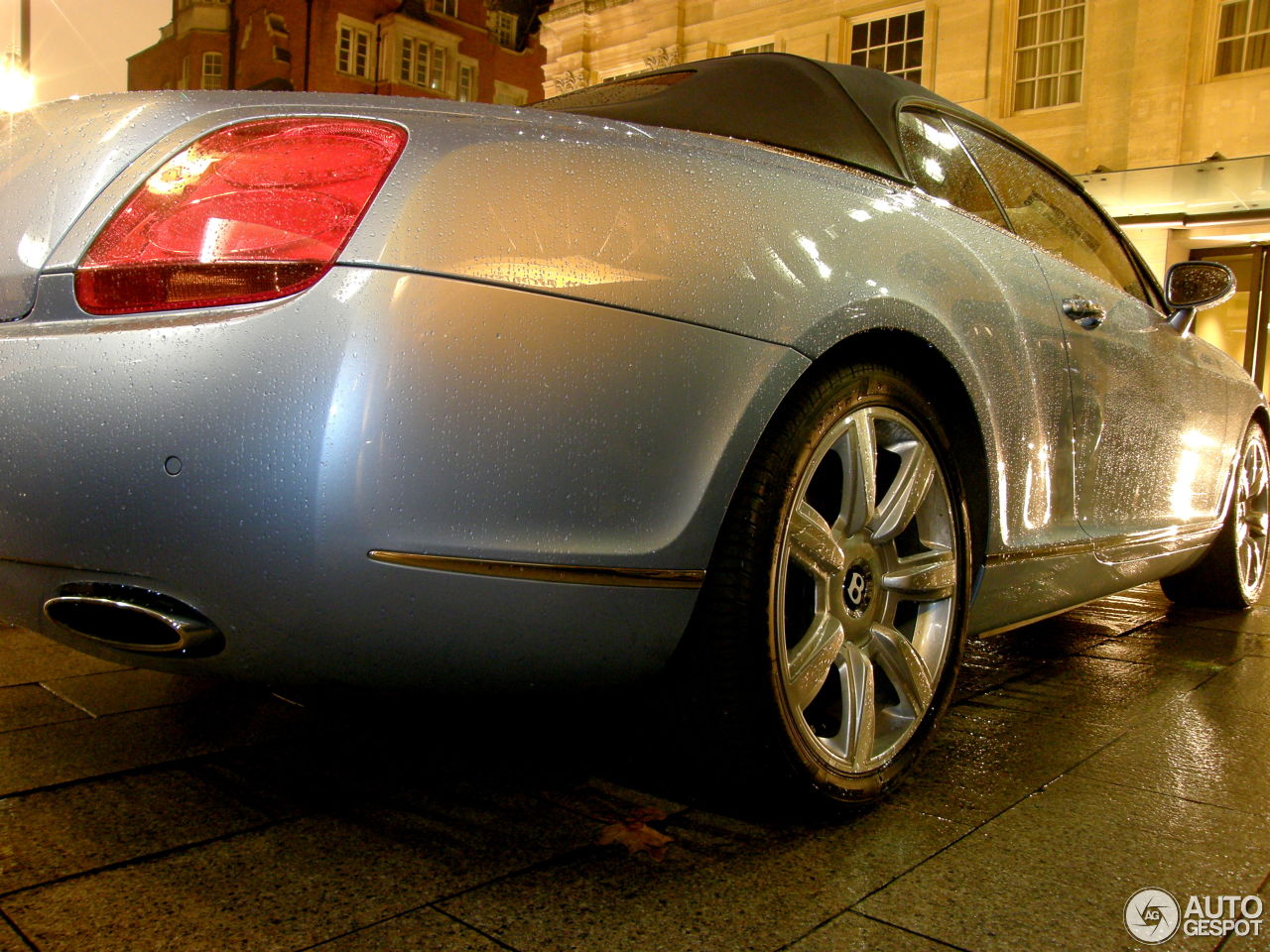 Bentley Continental GTC