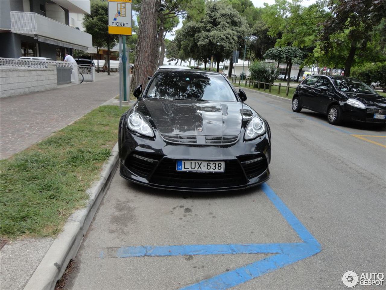 Porsche Mansory Panamera C One